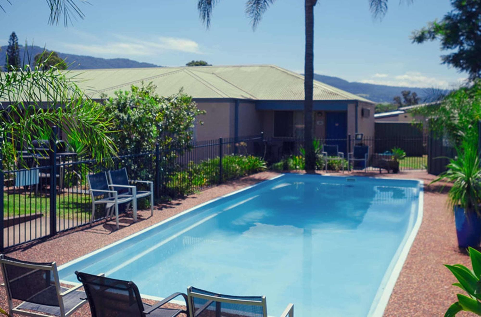 Balan Village Motel Nowra Exterior photo